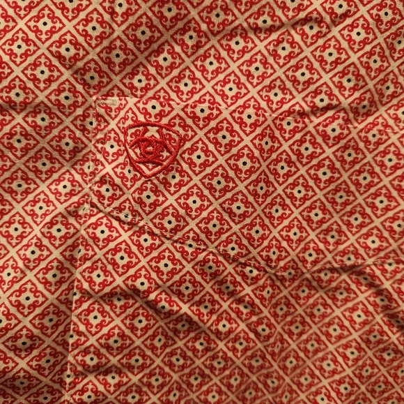 Ariat Red Casual Button Down Shirt with Geometric Pattern - Picture 3 of 3